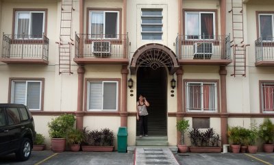  SOLD! Townhouse type 10 mins to Global City, Fort Bonifacio