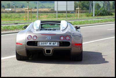 Bugatti Veyron Location Serie A5.jpg