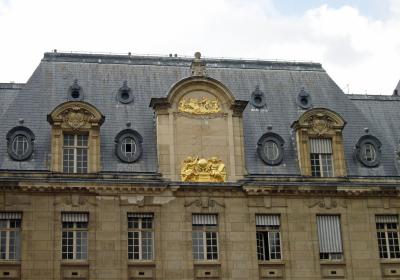 The sundial in the Sorbonne's courtyard.