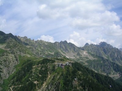 A good view of Planpraz, our takeoff site.