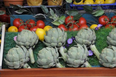 Artichokes and other veggies, Paris