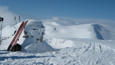 my skis on the top of Slvberget