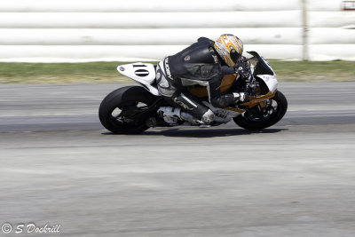 superbike-11.jpg