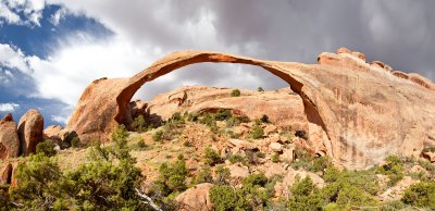 Landscape Arch Pano.jpg