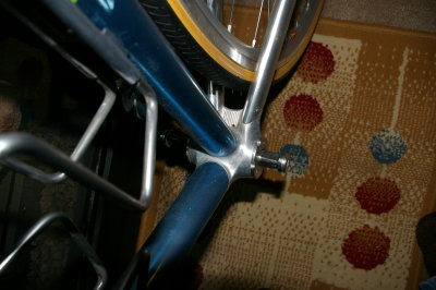 vitus 992 with the ovalized downtube where it meets the BB