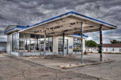 Abandoned Gas Station, Green River, Utah