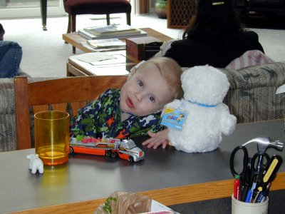 02 Sidney with jelly-bean truck 01.JPG