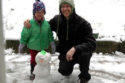 10 snowman2_april2710.jpg
