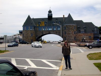 06 Tory and the Narragansett Towers.JPG
