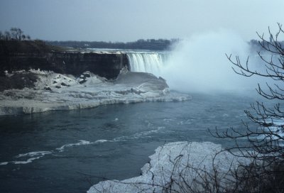 04 Horseshoe Falls.jpg