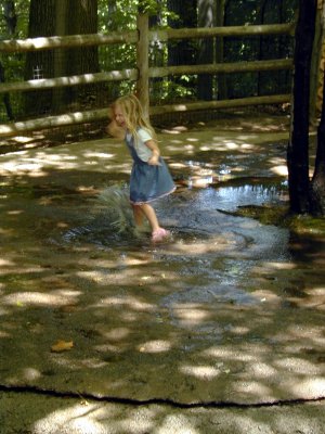 04 Wet fun 01.JPG