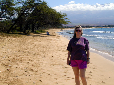19 Tory on beach at Kealia Pond.JPG