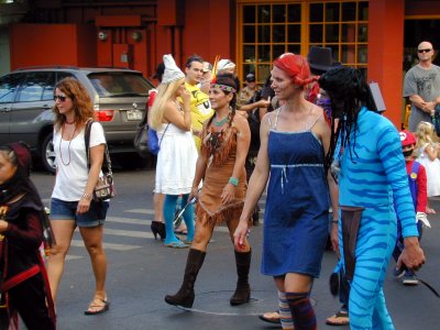 87 Halloween parade 15.JPG