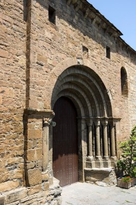 Puerta Iglesia de Santa Mara