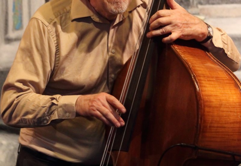 Ron Fosse on Bass II copy.jpg