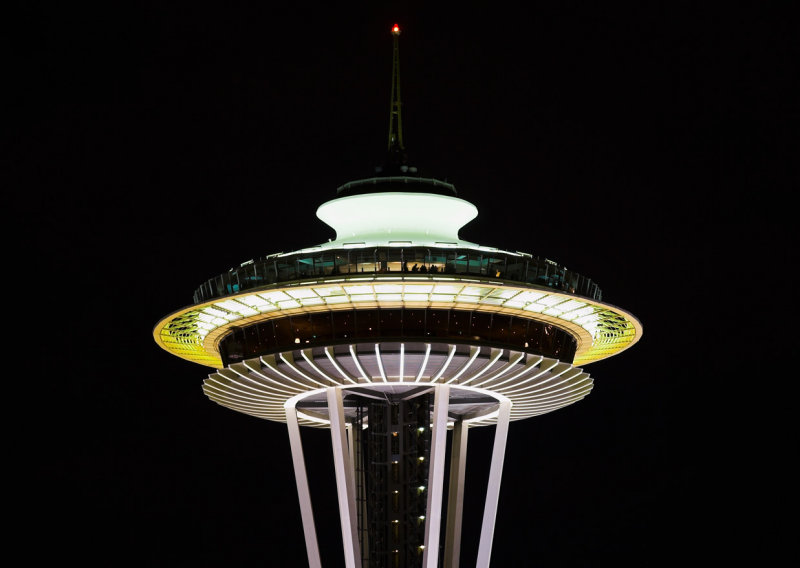 Space Needle Resturant at night.jpg