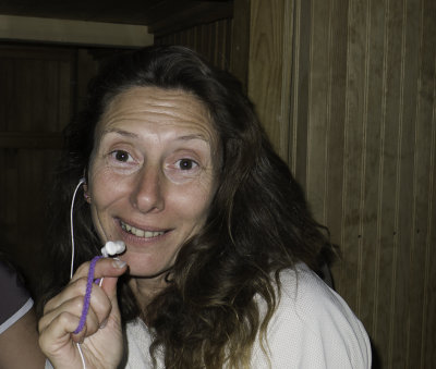 Lulu commence à déraper , c'est une oreillette Lulu