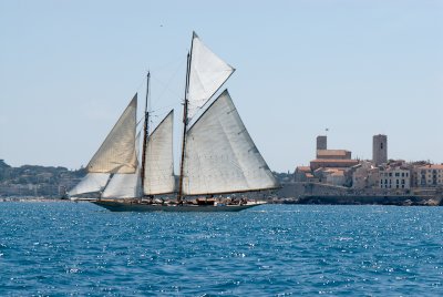 Voiles Antibes 2006062.jpg