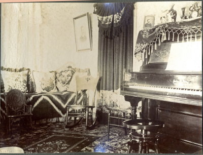 Sitting Room.