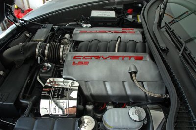 Drivers Side Fuel Rail.jpg