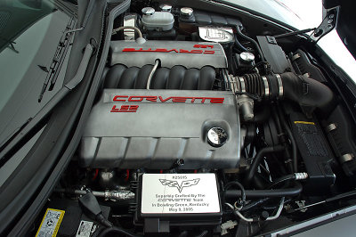 Passenger Side Fuel Rail.jpg
