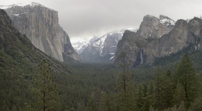 _DSC8799, 8800-8803, Tunnel view at 48 mm, Approaching snow storm, reduced.jpg