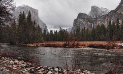 _DSC8849-8851, Lkg east to El Capitan & the 3 Brother, 2000 x 1200.jpg