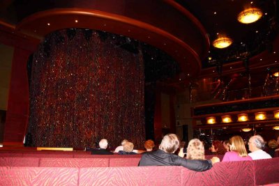 Showtime Theater