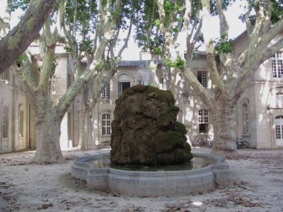 Hotel Cloitre Saint Louis Avignon and a tasting of the Good Stuff