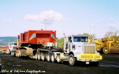 Madill 4800 on The Road to Willamina