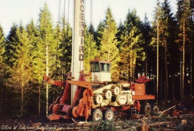 Thunderbird TY-90 at DeBriae Logging