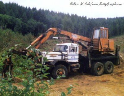 Barko 250 Loader on Autocar Truck