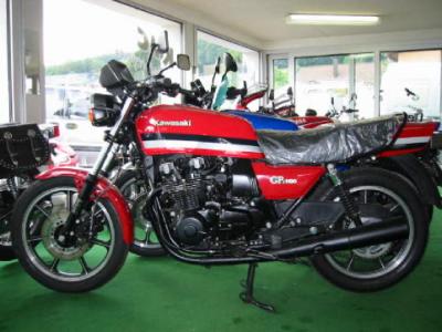 gpz1000b1.jpg