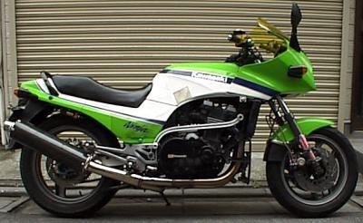 GPZ900R