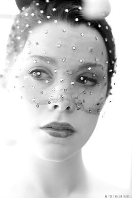 af-net-bw-blowout01-web.jpg