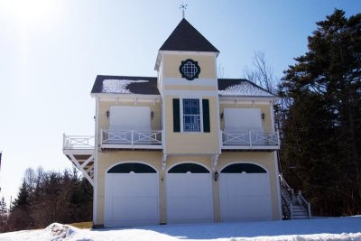 Pemaquid Inn's Carriage house.