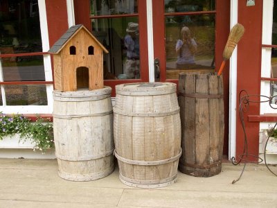 ...the Wizard of Odds & Ends; an antique store...