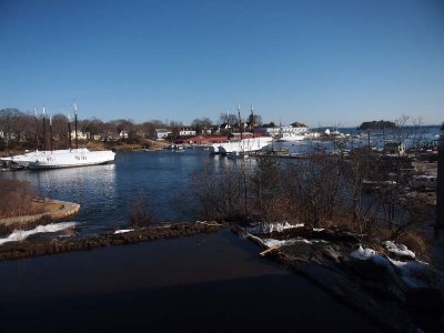 Feb. 10: On a trip to Camden, the tide is VERY high!