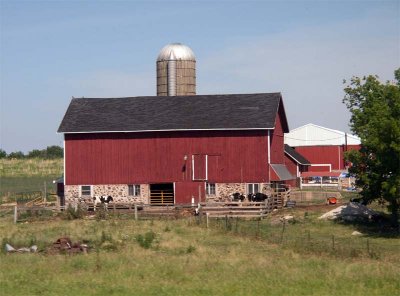Red barns are common in WI.