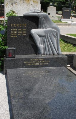 Cemetery in Vienna50.jpg
