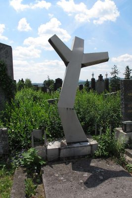 Cemetery in Vienna70