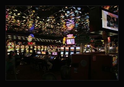 Harrahs Casino,ceiling reflections