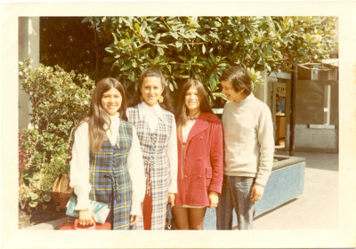 Blanca Alicia Leaves for England 1978_2.jpg