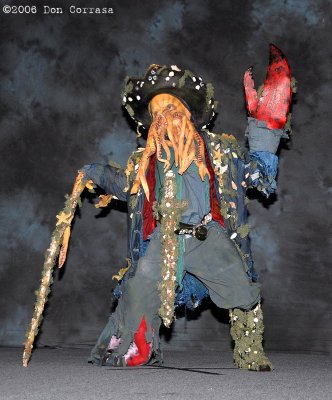 Contestant 3: mini-Davy Jones