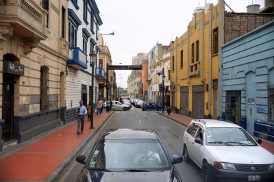 Busy street-Lima