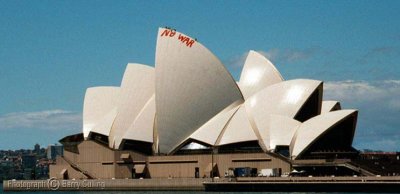 Opera-House-Graffiti-3.jpg