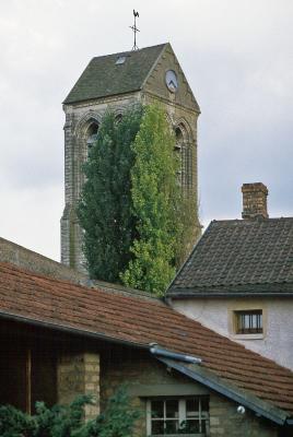 t12s042_Chavenay Church, France, June 1984.jpg