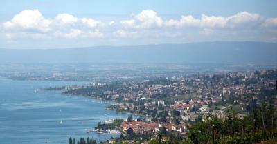 view of Lac Lman from the train