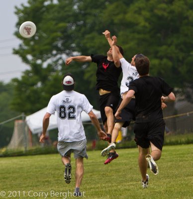 cut2011-sun-phoenix-mephisto-51-0572.jpg