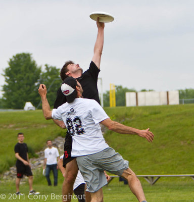 cut2011-sun-phoenix-mephisto-57-0590.jpg